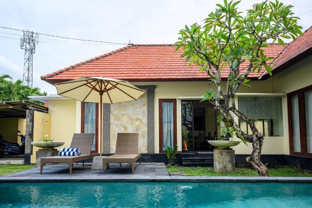 Lucky Lily Villa